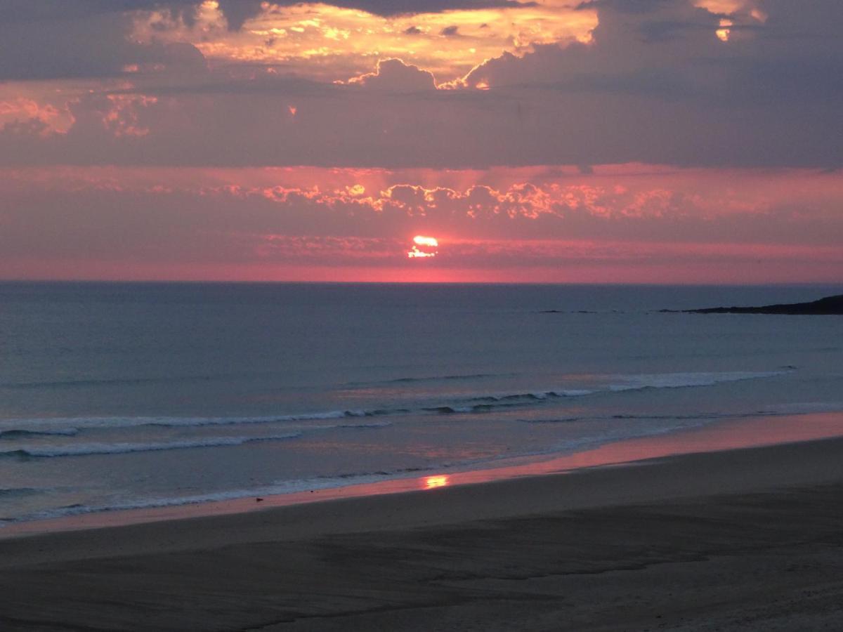 Gite "Rose Des Sables" - 800M De La Plage De Surtainville, Proche Commerces - Piscine En Juillet Et Aout Pokoj fotografie